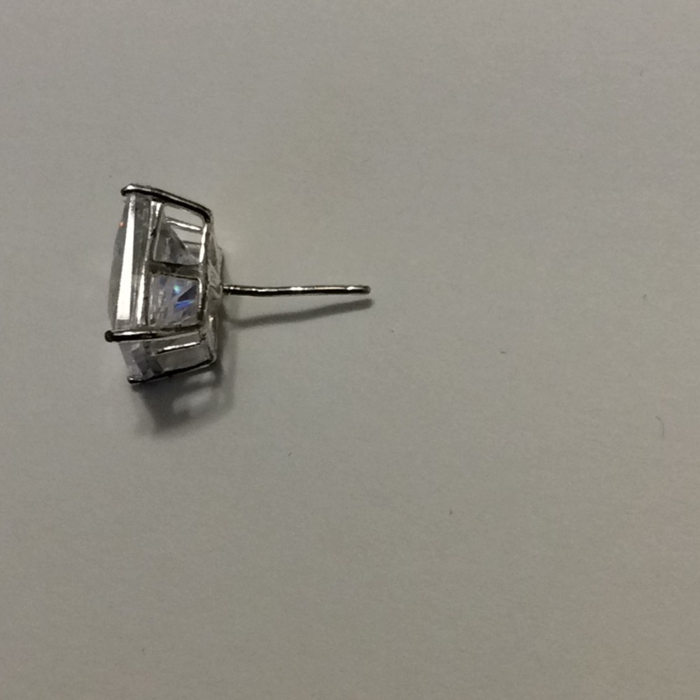 Single Stud Earring Bundle - image 5